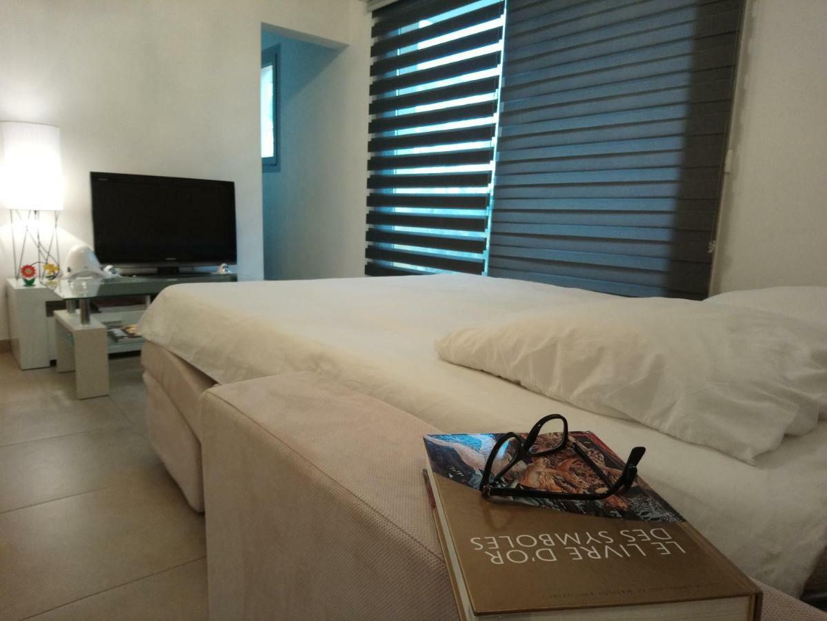 רוקברון-קאפ-מרט Joli Appartement Entre Menton Et Monaco מראה חיצוני תמונה